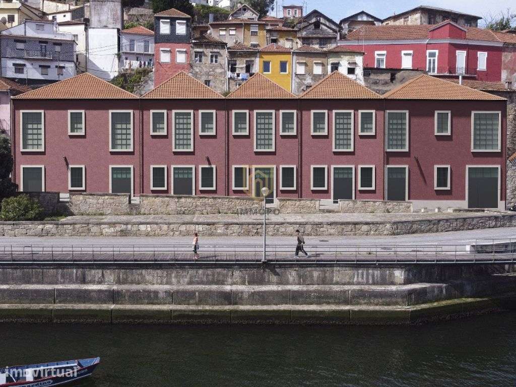 Espaço comercial com 145 m2 em Vila Nova de Gaia, com vistas para o ri - Grande imagem: 2/6