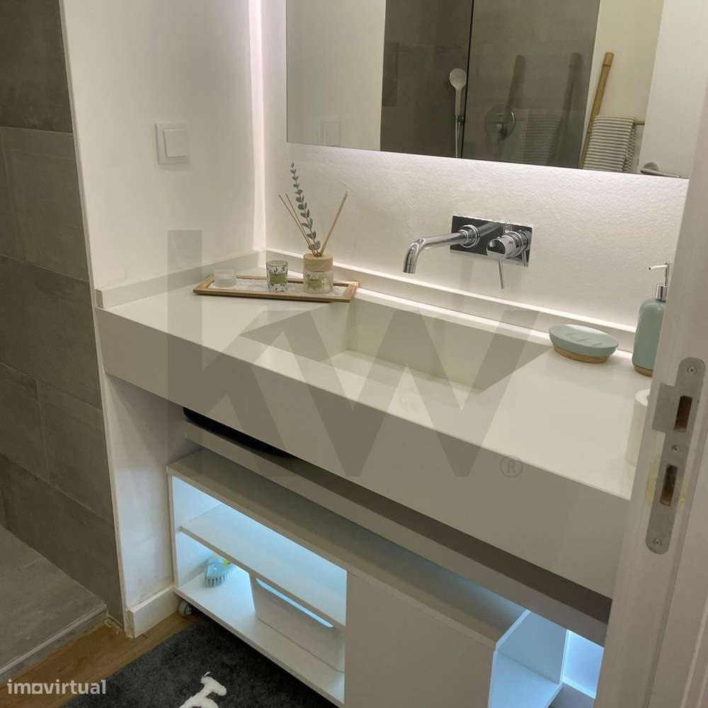 Espaço para Serviços adaptado a um T0 - Grande imagem: 4/6