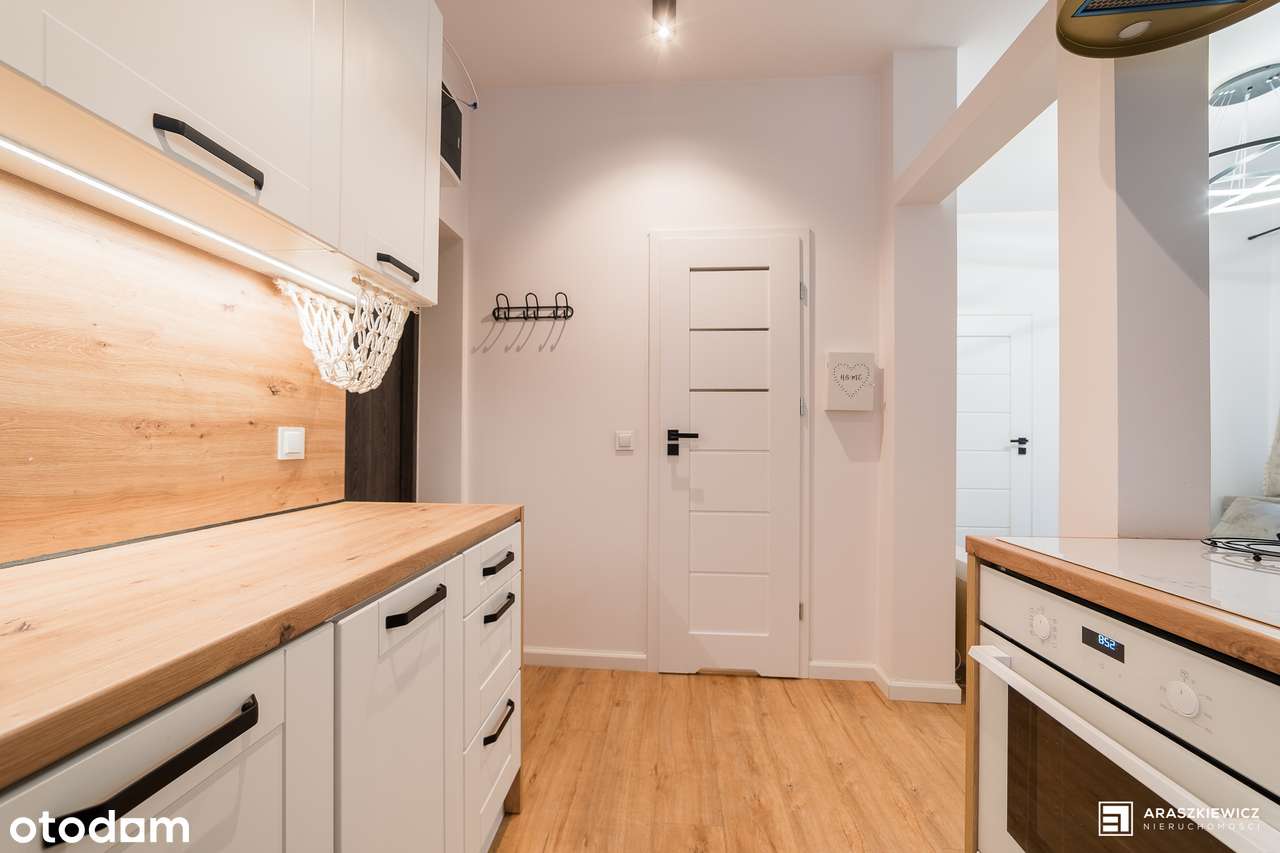 STYLOWE mieszkanie 37 m² po remoncie w sercu Łazarza, OSOBNA GARDEROBA-14