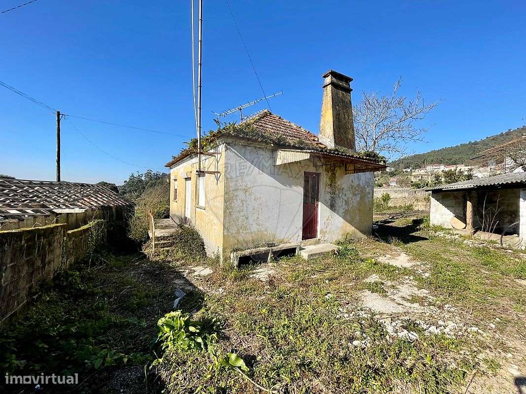 Moradia T2 para venda-18