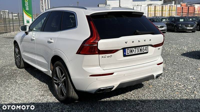 Volvo XC 60 D4 Momentum Pro - 6