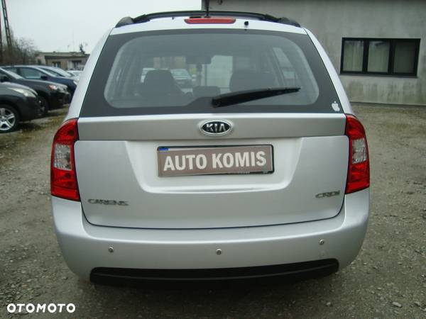 Kia Carens - 6