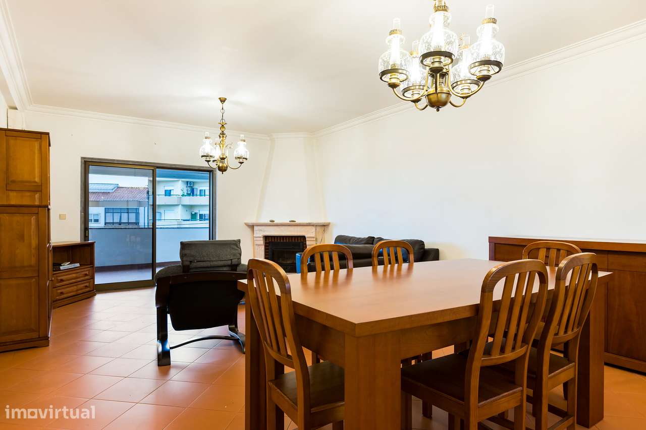 Moradia 4 quartos em Alverca-7