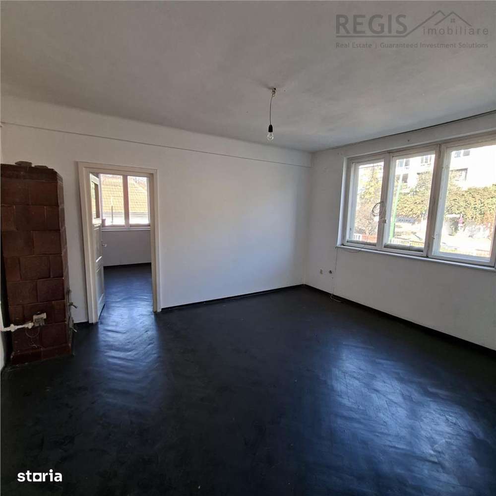 Apartament cu 2 camere, nemobilat - Imagine principală: 5/10