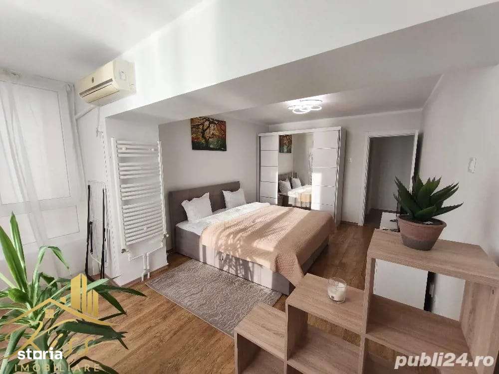 Apartament 3 camere, decomandat – 100 mp – Etaj 8/9-0