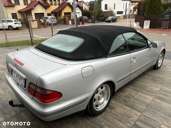 Mercedes-Benz CLK 200 - 8