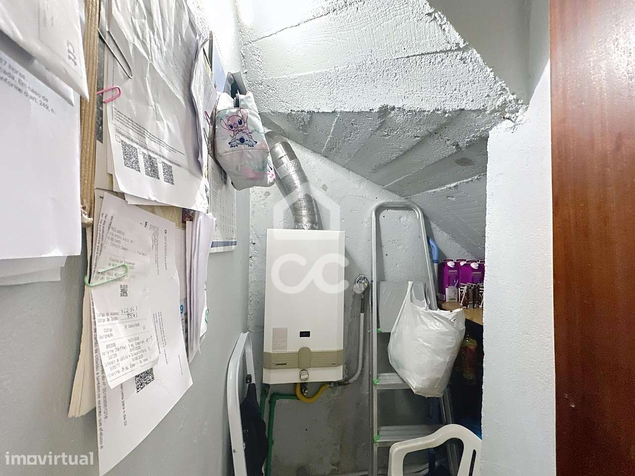 Moradia isolada com quatro quartos , logradouro, garagem , na periferi-14