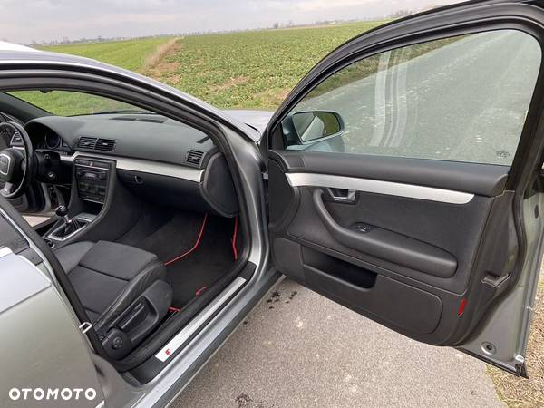 Audi A4 Avant 1.8T - 14