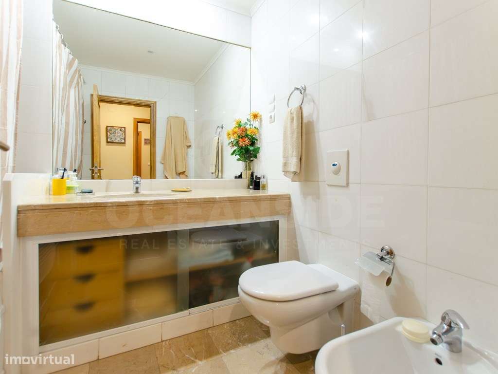 T3 no Luxuoso condomínio Villa Restelo-18