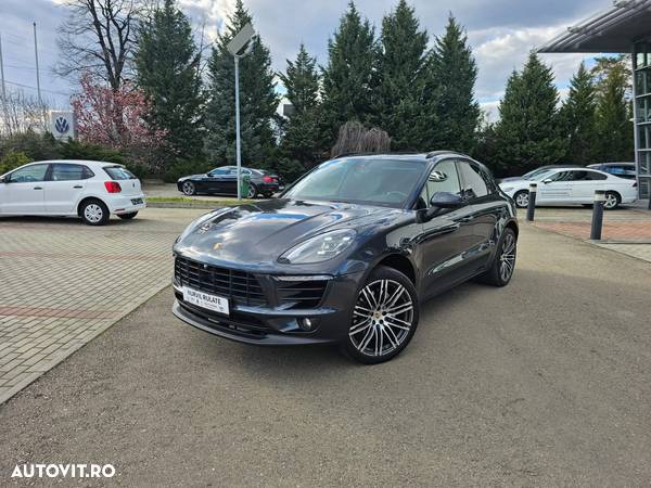 Porsche Macan - 3