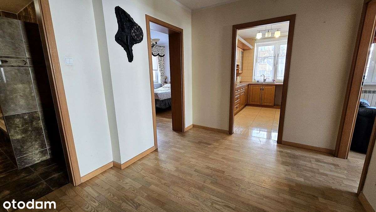 Świetny układ, 3 pokoje, doskonały adres!-9