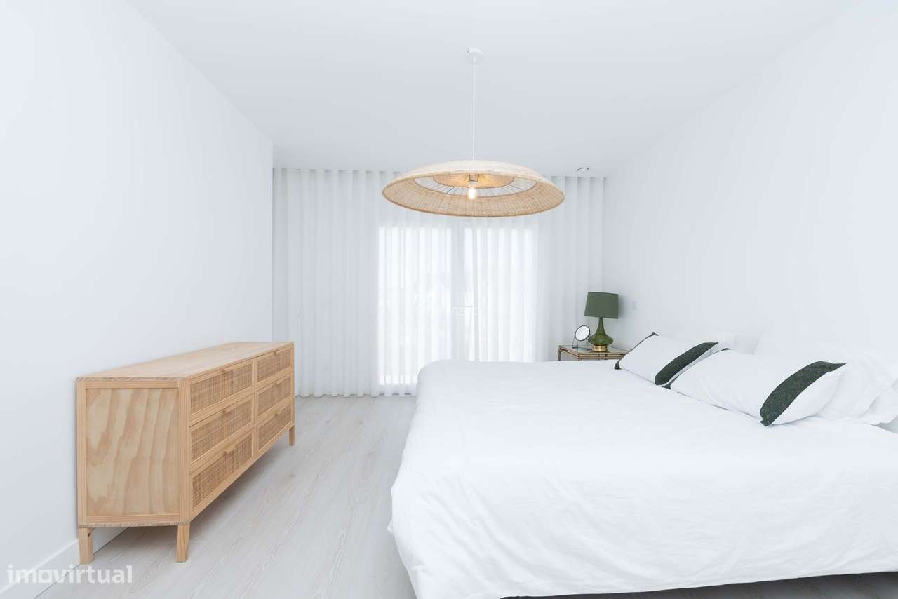 Moradia moderna T4 com 250 m², a apenas 5 minutos da praia de São Pedr - Grande imagem: 5/15
