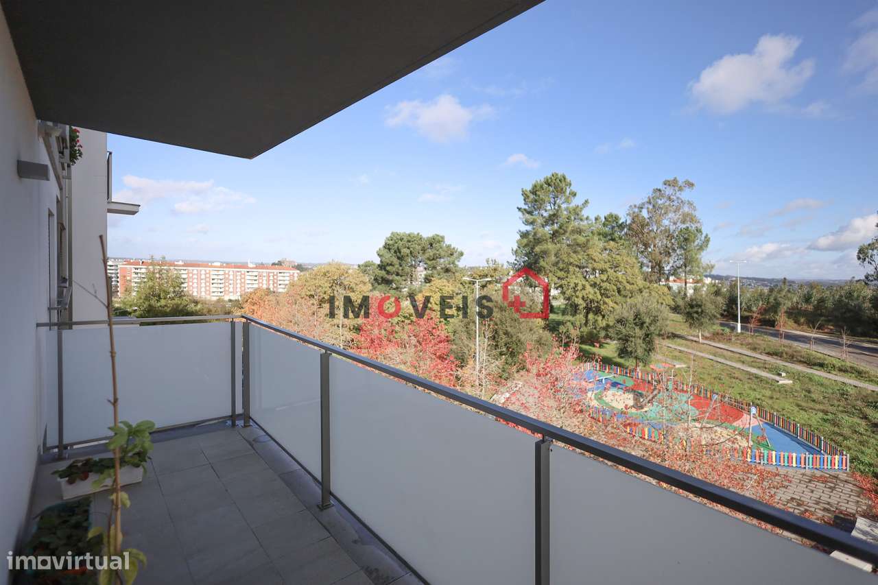 Apartamento T3 c/ garagem fechada - Leiria-9