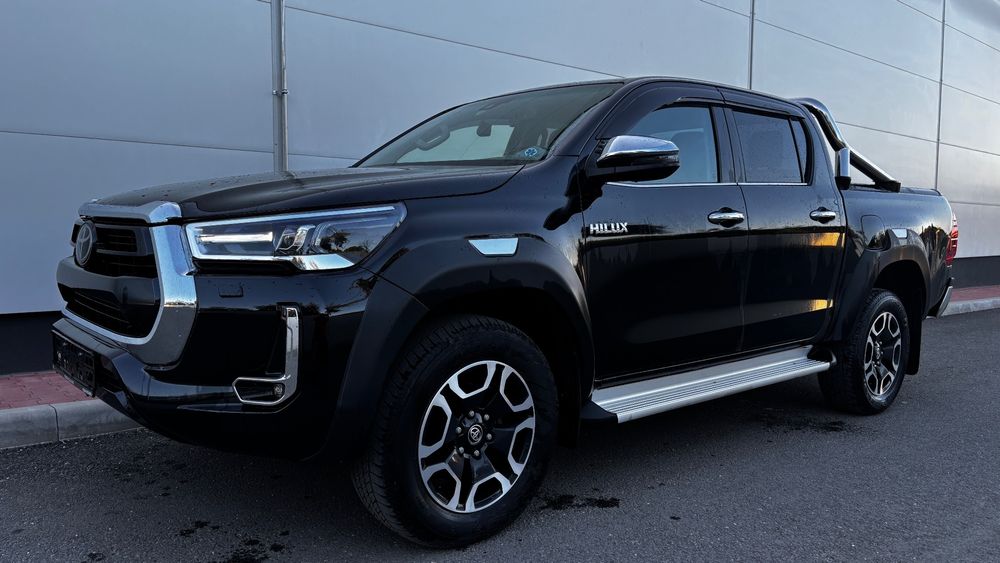 Toyota Hilux VIII [2015 - Prezent] 2.4D 150CP 4x4 Double Cab 6MT Comfort 2023