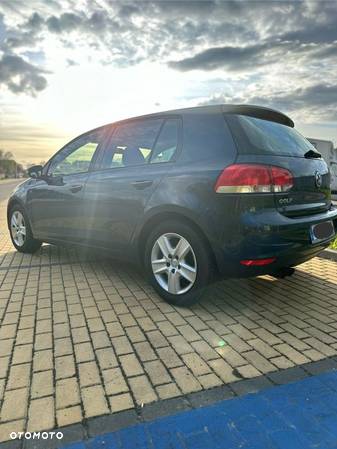 Volkswagen Golf 1.4 TSI DSG Comfortline - 4