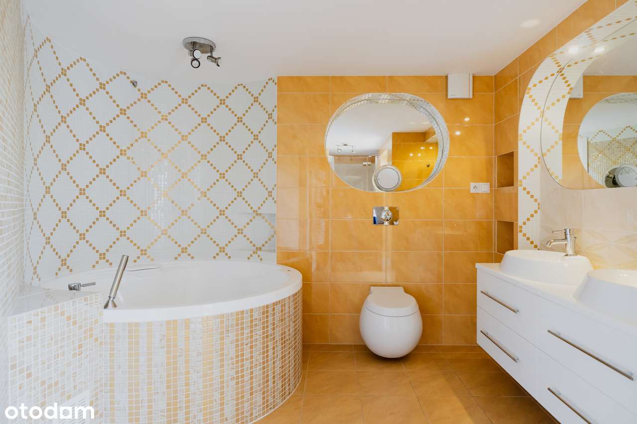 Wolnostojący, imponujący dom 361 m2, do zamieszkania-8