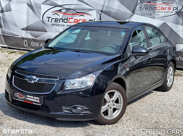 Chevrolet Cruze 1.6 LS - 3