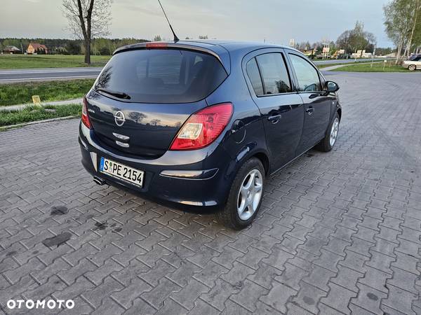 Opel Corsa 1.4 16V Selection - 10