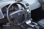 Volvo S40 2.4 - 23