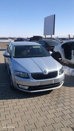 Dezmembram Skoda Octavia 3 1.6 TDI DSG 7 an fabr.  2014 - 3