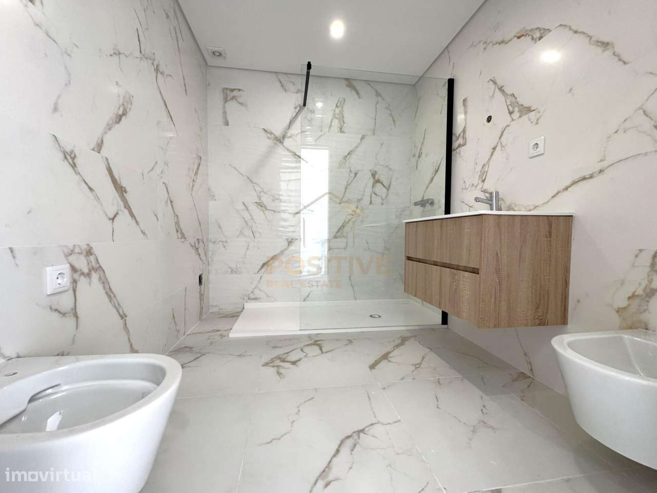 T3 em Santa Marta do Pinhal | Suite, 2 varandas e zona social de 31 m2-23
