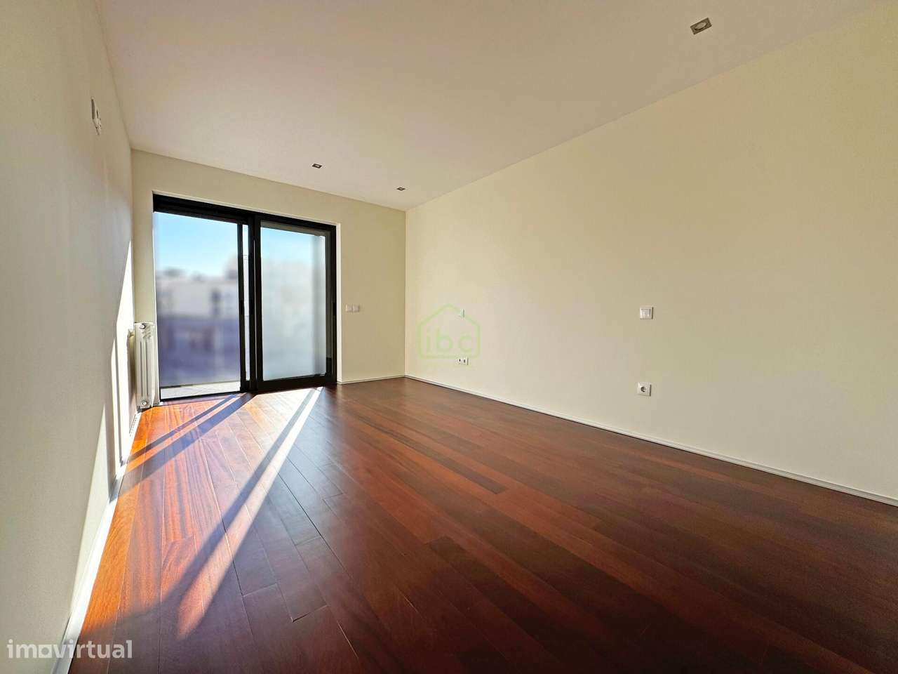 T1 Exclusivo a 300m do Mar | Póvoa de Varzim - Grande imagem: 4/18