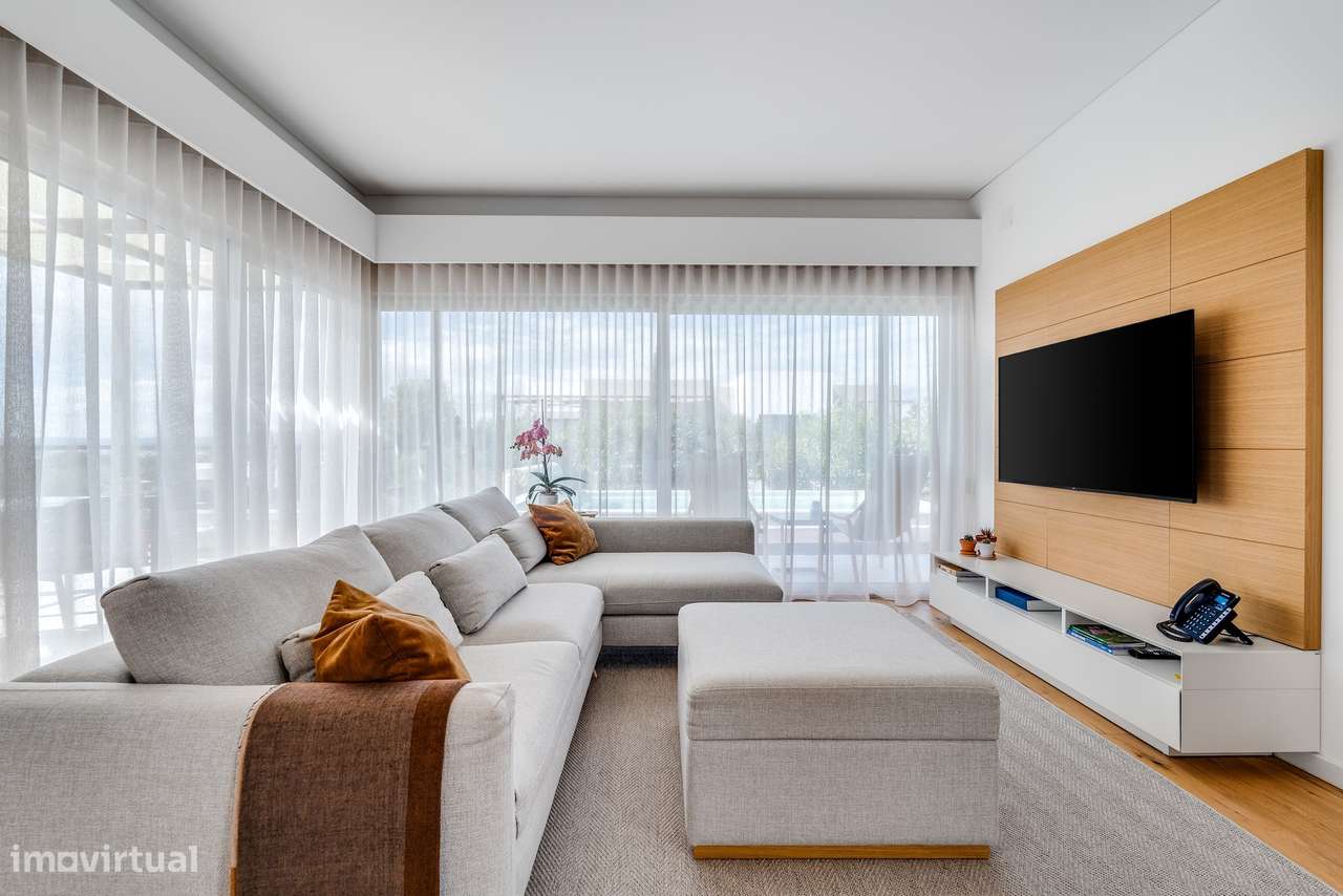 Moradia Semi-Geminada T2+1 com Piscina | Pestana Valley Nature, Sesmar-6