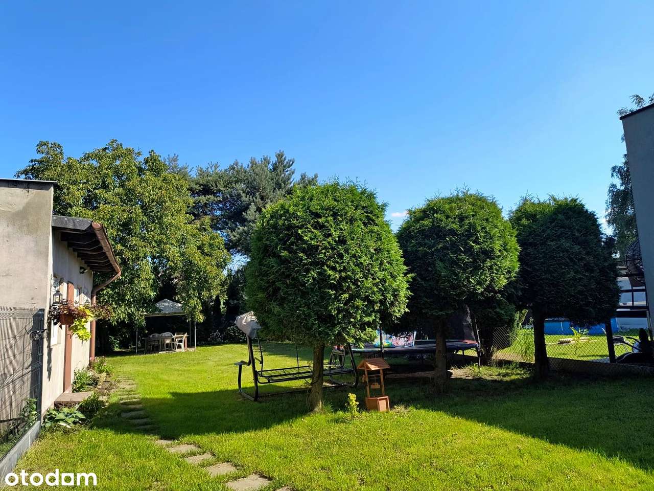 Wyjątkowa Działka 693m²! Bliźniak 139m² do Metamorfozy – Sikawa.-8