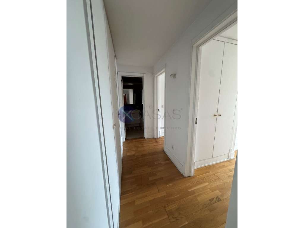 Apartamento T2 para venda no Estoril, inserido em exclusivo condomí...-15