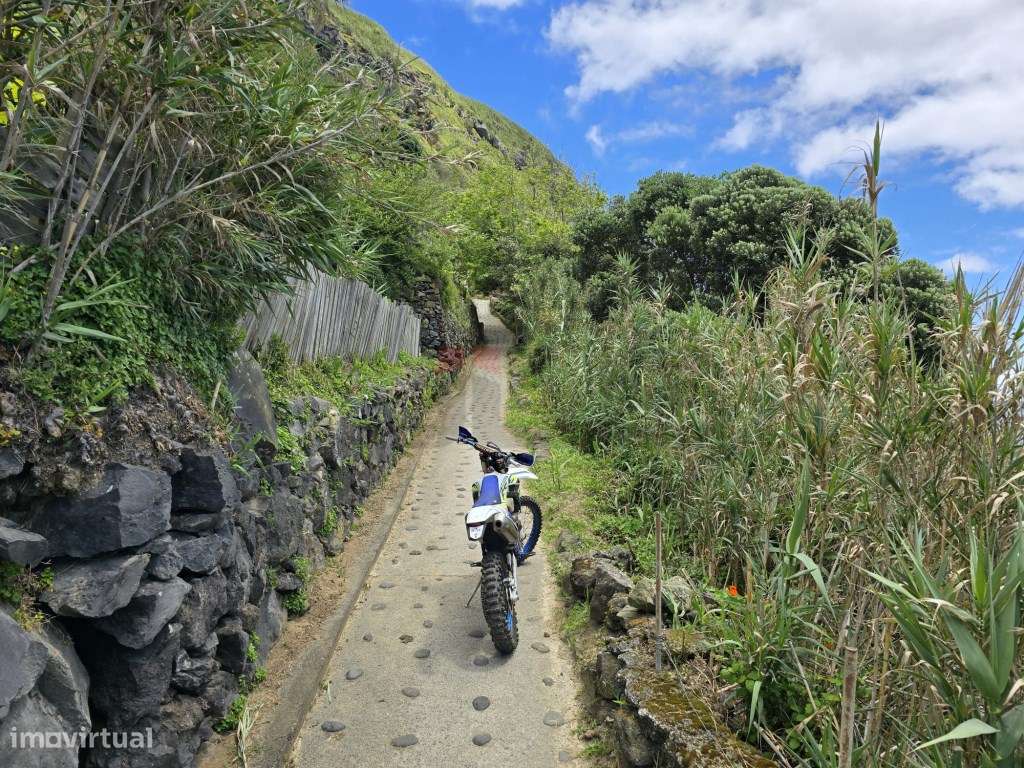 Moradia Isolada T2 -Rocha da Relva-59