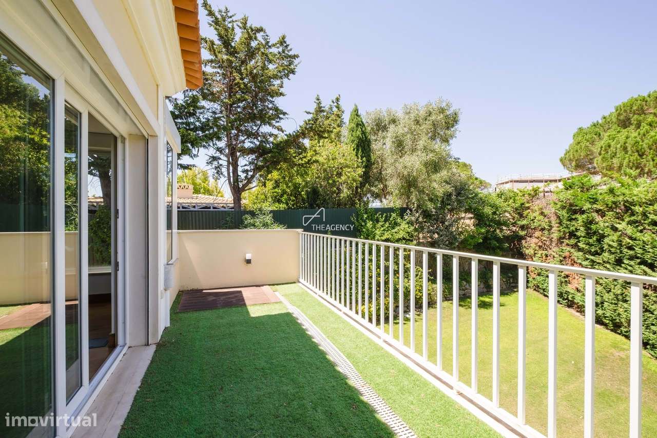 Moradia Exclusiva T5 Isolada – Condomínio Privado de Prestígio em Bice - Grande imagem: 5/36