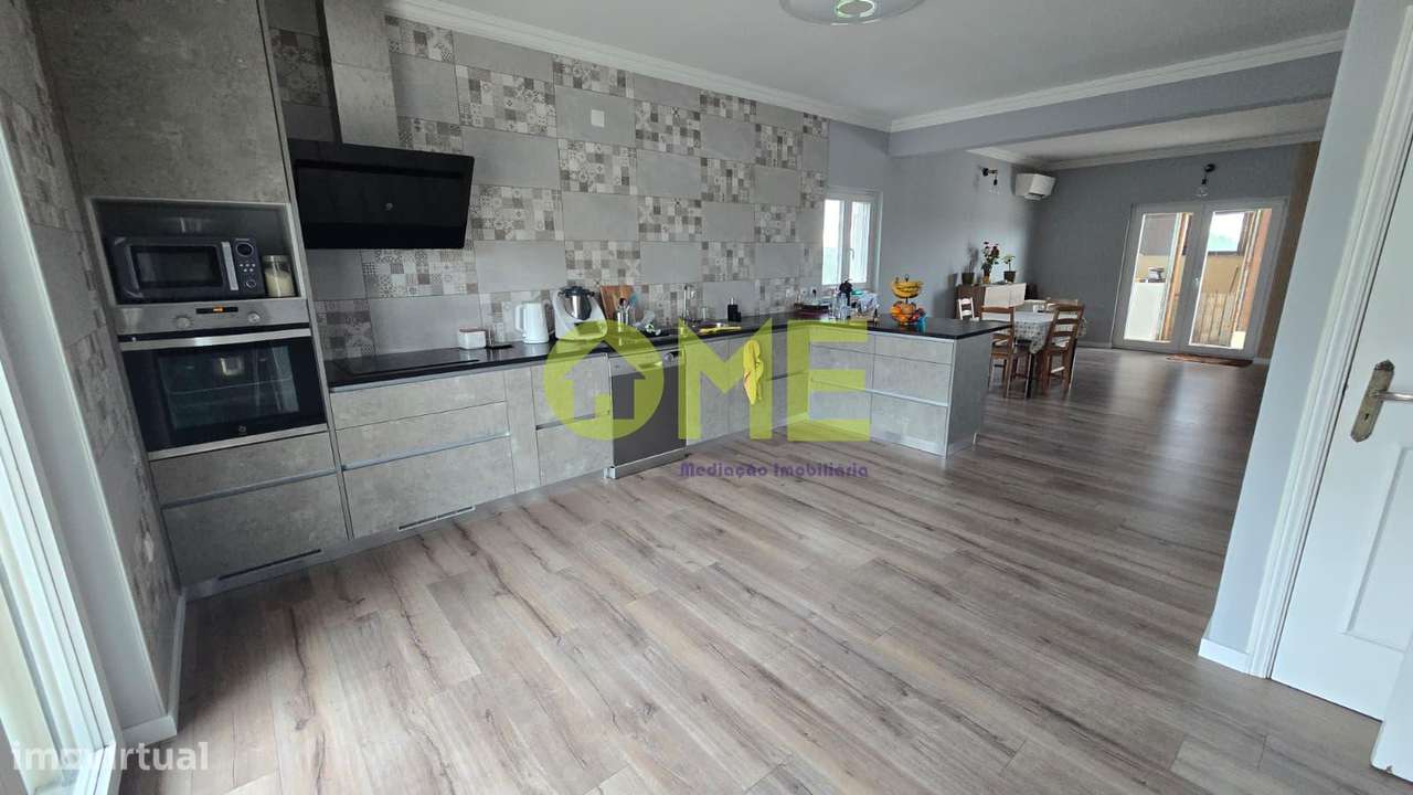 Moradia T6, com 5 000m2 de terreno-12