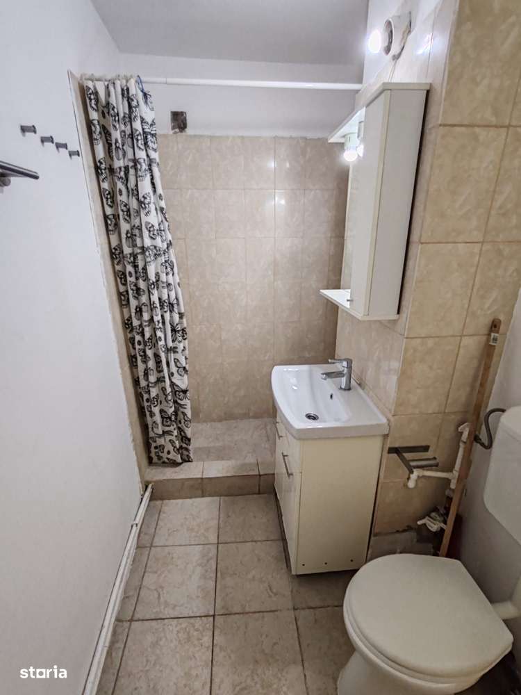 Garsoniera 40 mp cu centrala proprie-4