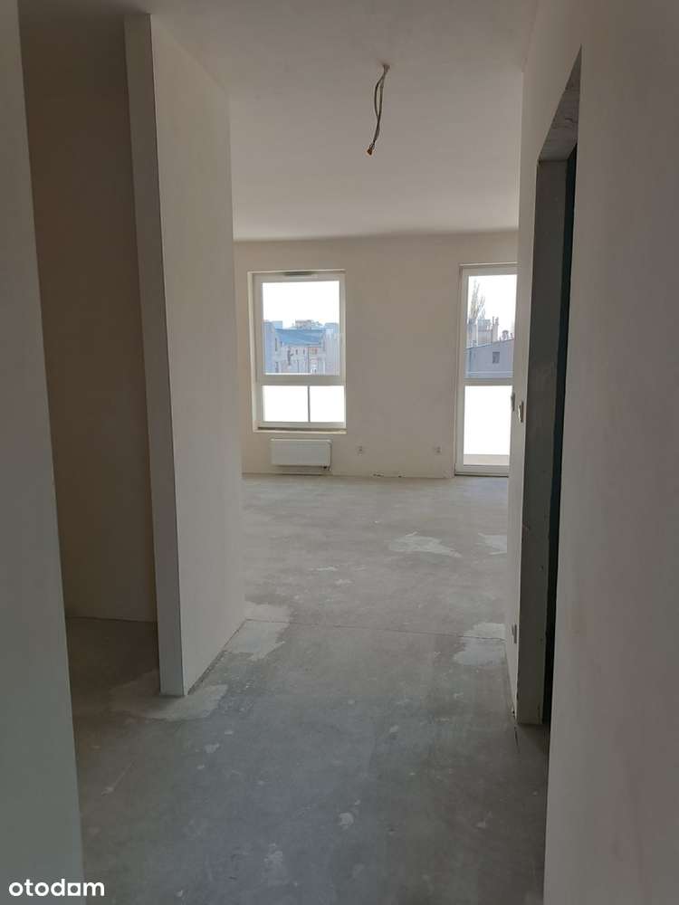 3 pokoje z możliwością podziału na 2 kawalerki-8