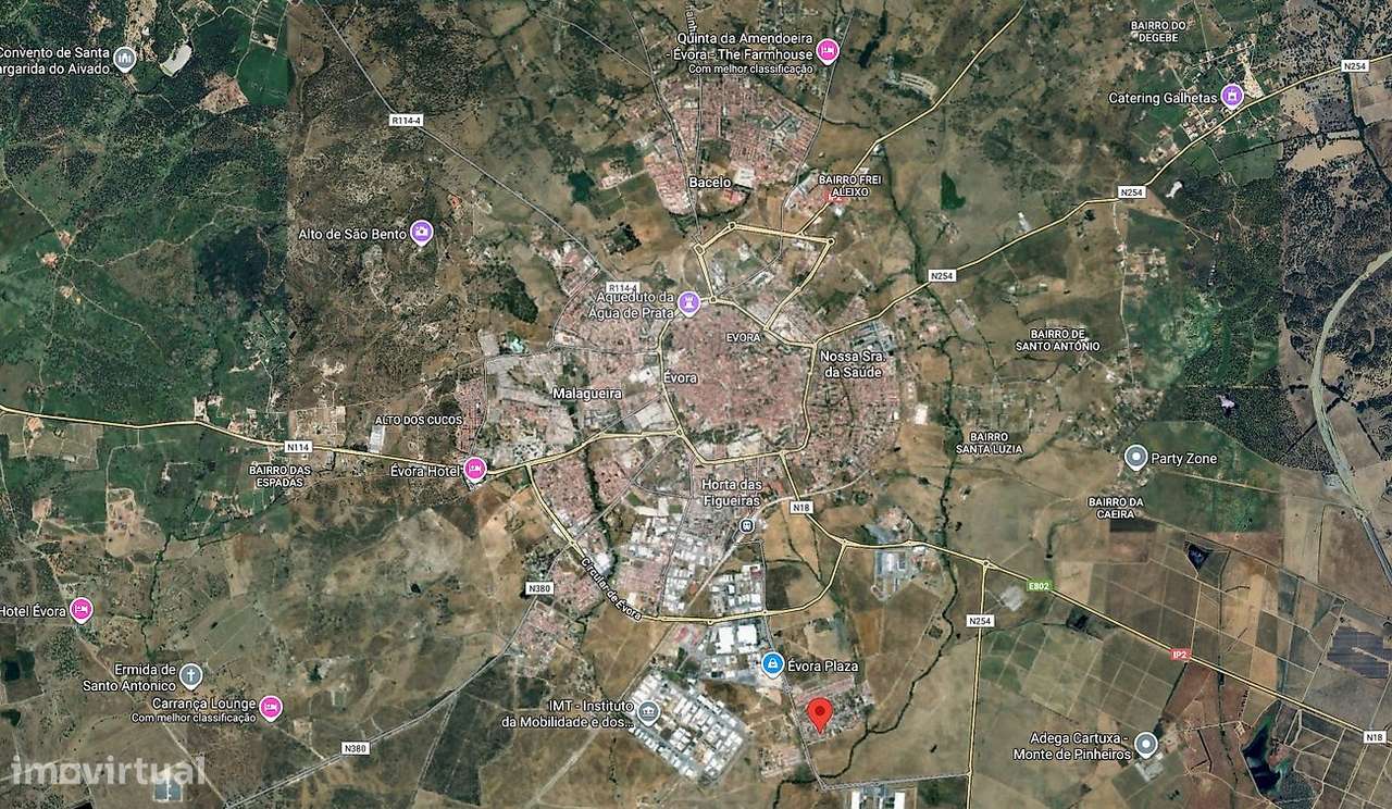 Moradia T4 para venda - Grande imagem: 2/50