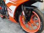 KTM RC 125 - 8