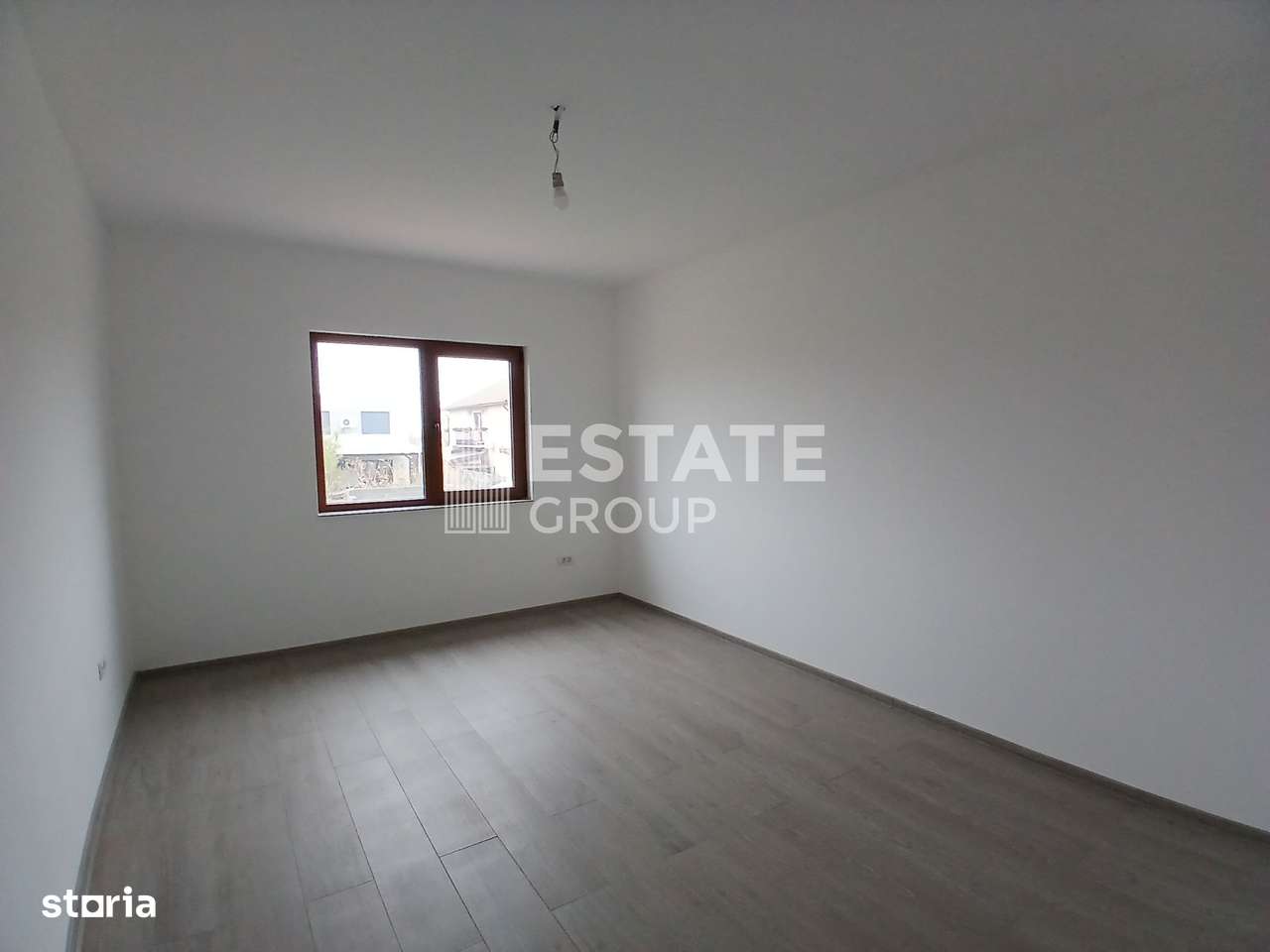 Duplex cu 5 camere in Dumbravita - Imagine principală: 4/14