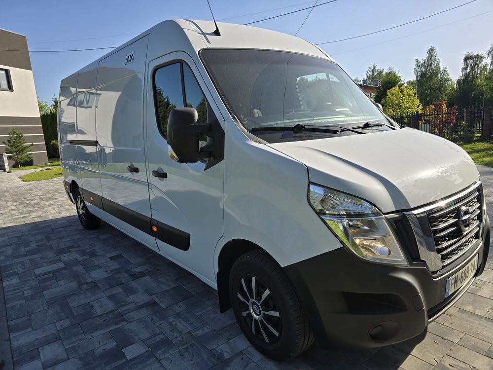 Nissan NV400 2019