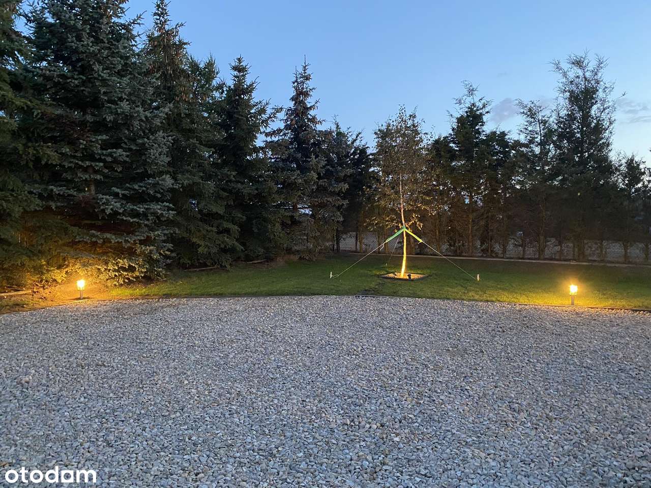 Komfortowy dom w świetnym miejscu-11