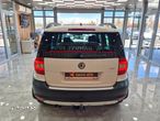 Skoda Yeti 2.0 TDI Ambition DSG 4x4 - 11