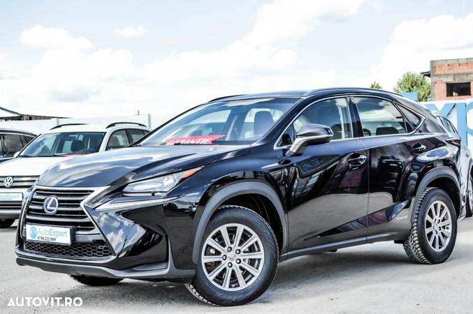 Lexus Seria NX - 11