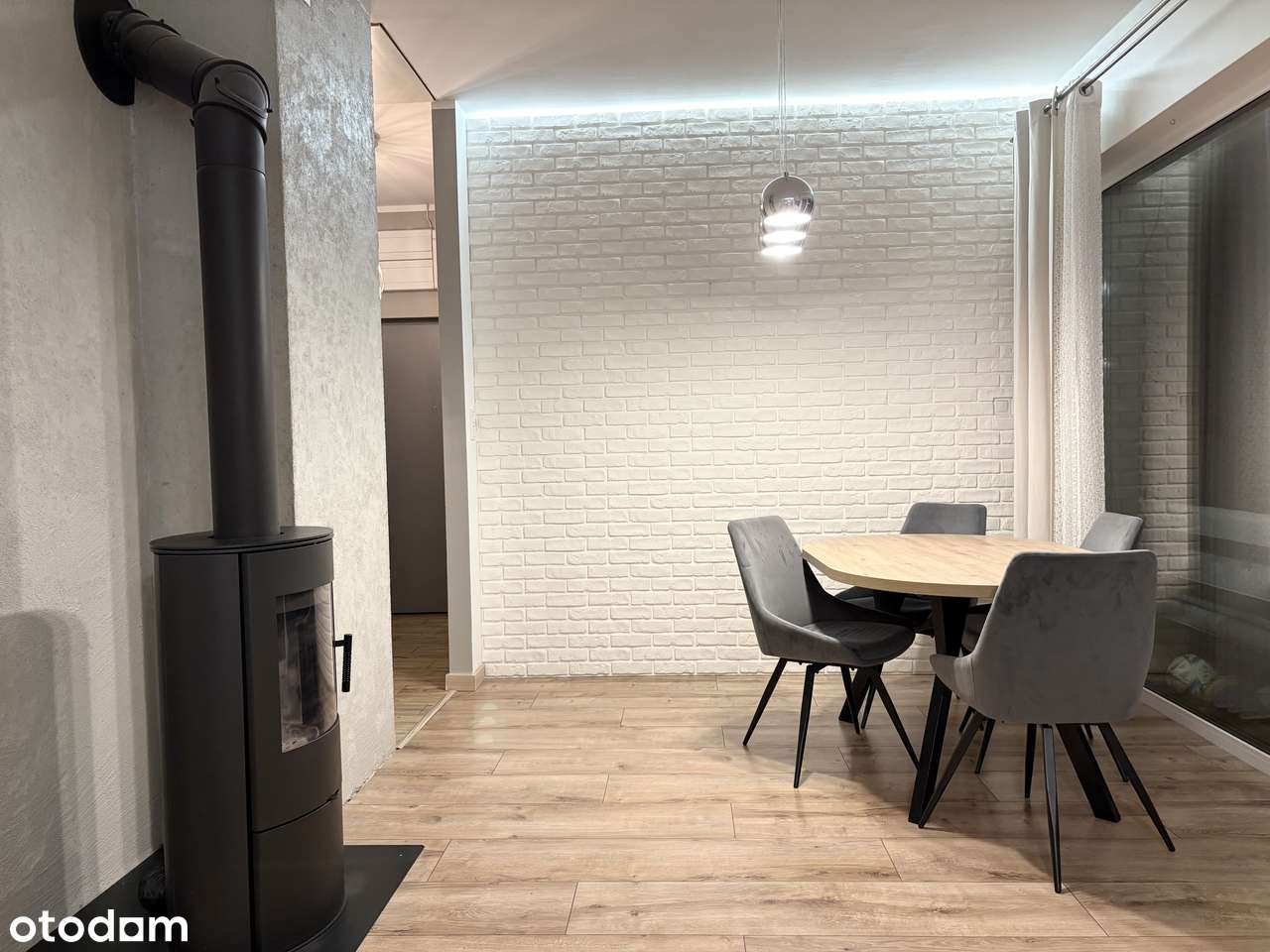 Nowoczesne 6-pokojowe mieszkanie z tarasem,2 poziomowe, garaż-2