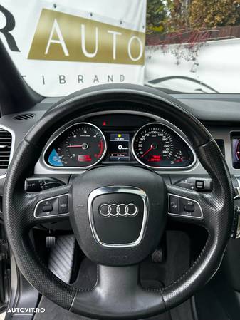 Audi Q7 3.0 TDI DPF quattro tiptronic - 16