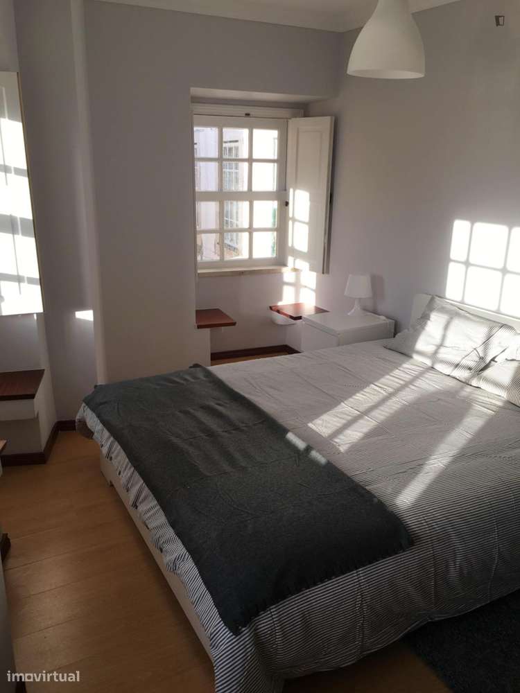 Quarto - localizado em Alta Universitária Coimbra - Grande imagem: 2/8