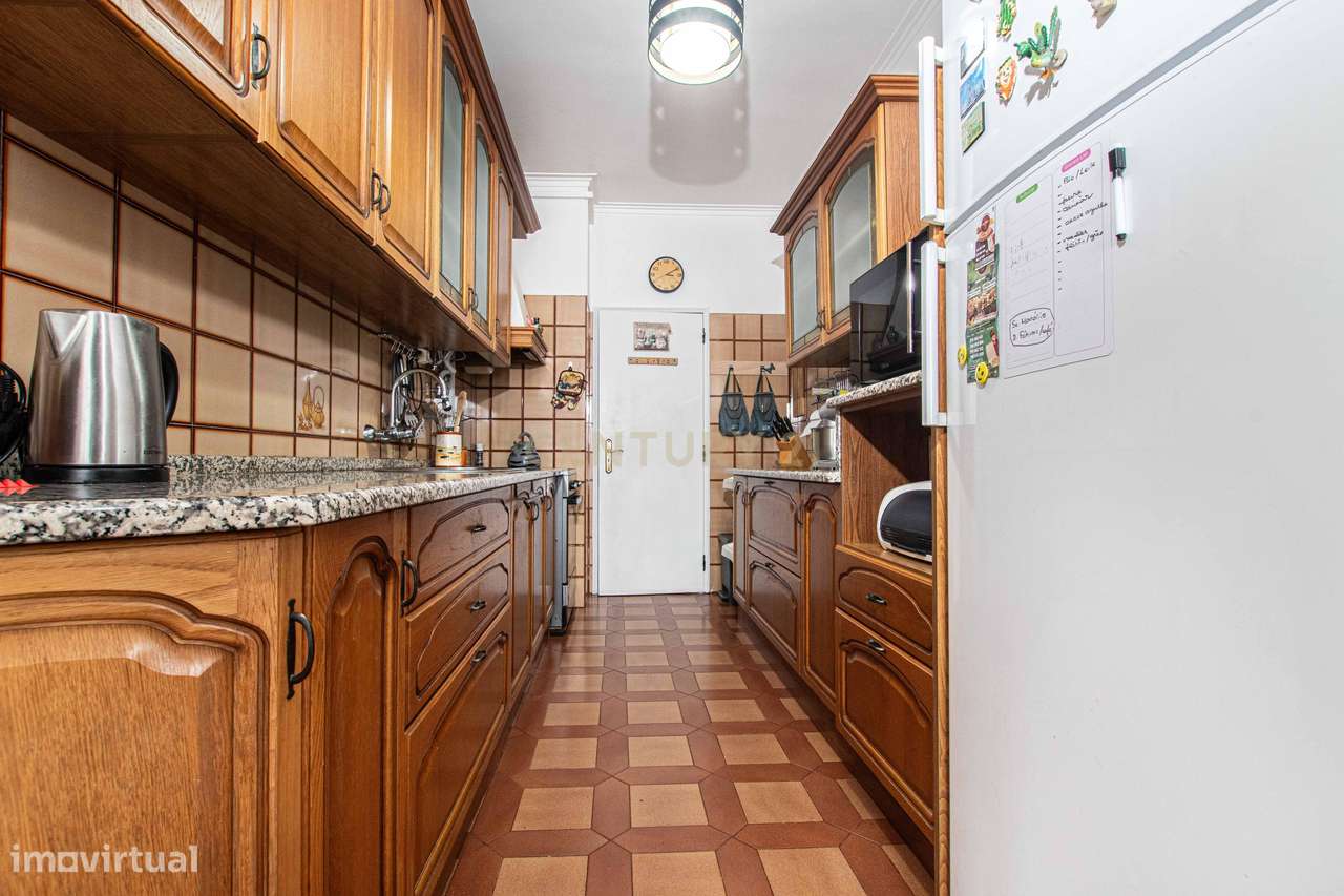 Apartamento T3 com vista cidade e rio na Póvoa de Santa Iria-6