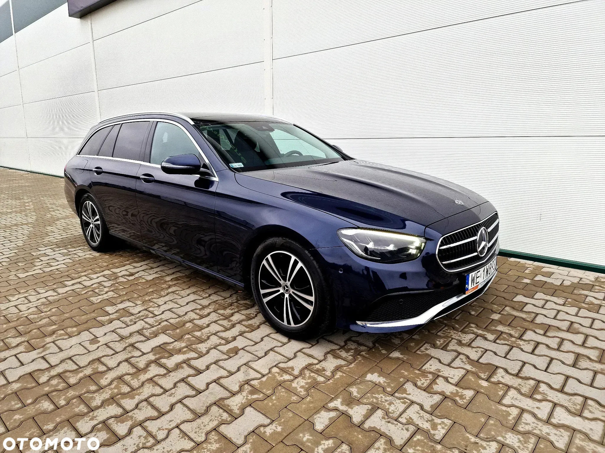 Mercedes-Benz Klasa E 220 d Business Edition 9G-TRONIC - 14