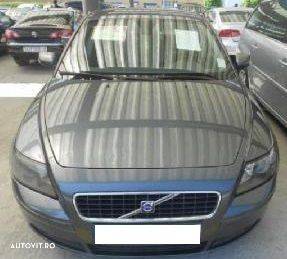 Dezmembrez Volvo S40 1.6 Diesel volan pe stanga - 1