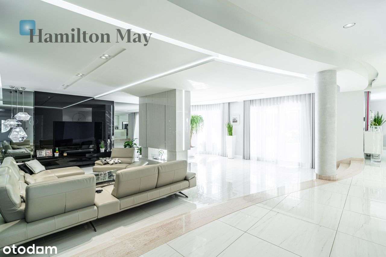 Luksusowa rezydencja z pięknym, zadbanym ogrodem - Pełny obrazek: 4/20