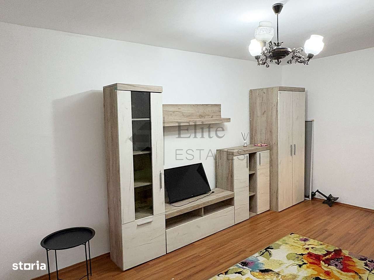 Apartament de inchiriat in zona Velenta - Imagine principală: 5/12