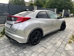 Honda Civic 1.8 i-VTEC Executive Black Edition - 2